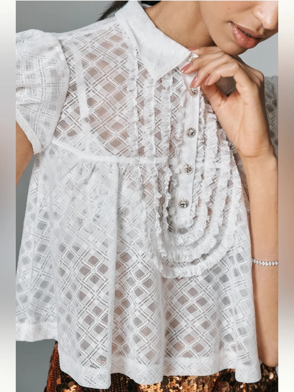 *Anthropologie Maeve White Puff-Sleeve Cropped Swing Top